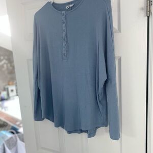 🩵 Designer Dress Blank Bat Sleeve Top With Button Detail 💙